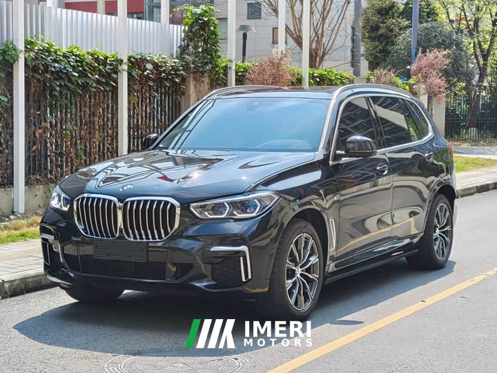 BMW X5 facelift xDrive 30Li exclusive M sports package