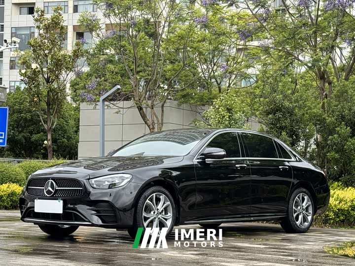 Mercedes-Benz E-Class facelift E 300 L sporty and stylish