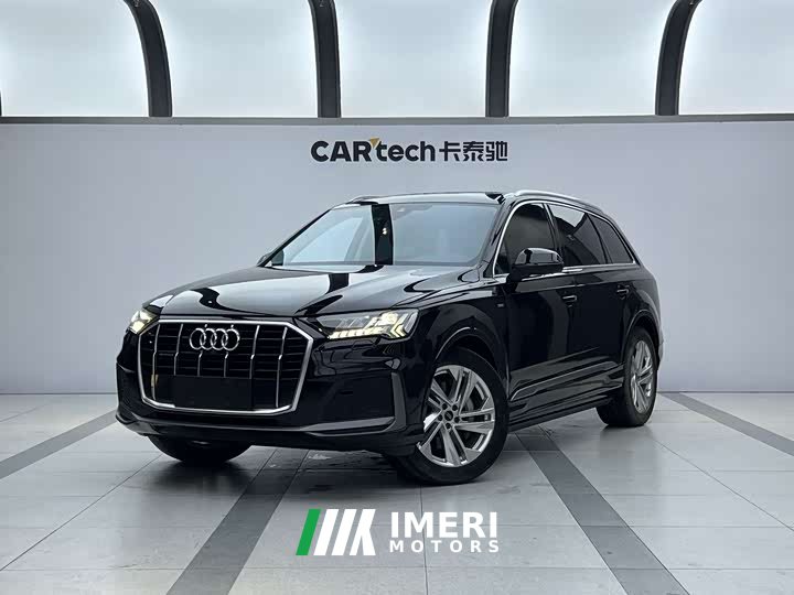 Audi Q7 45 TFSI quattro S line sports