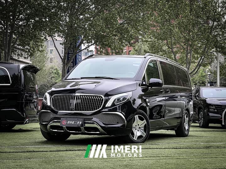 Lexus Vito 2023 2.0T Business Edition 7 seats