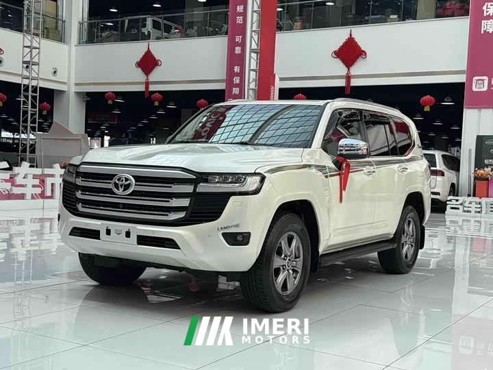 Toyota Land Cruiser (imported) 3.5T Middle East version