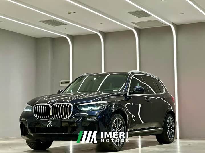 BMW X5 (imported) facelift xDrive30i M sports package