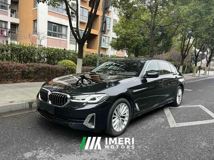 BMW 5 Series 525Li Luxury Package