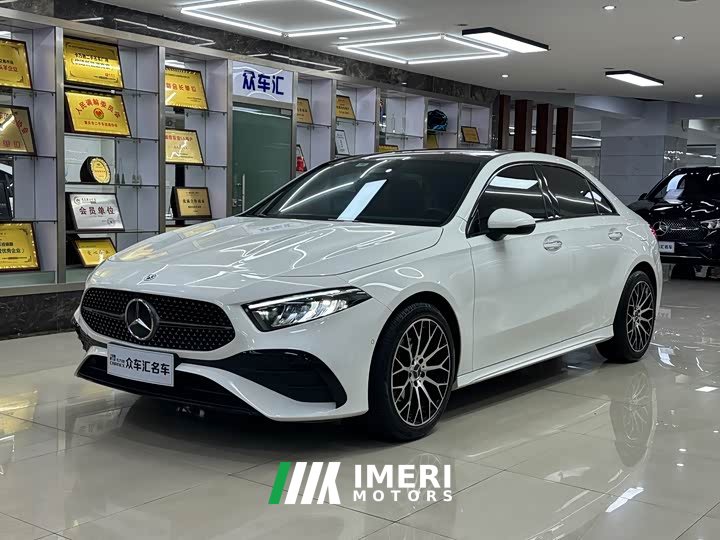 Mercedes-Benz A-Class 2023 A 200 L Fashion