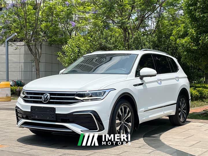 Volkswagen Tiguan L 2022 330TSI automatic two-wheel drive R-Line version
