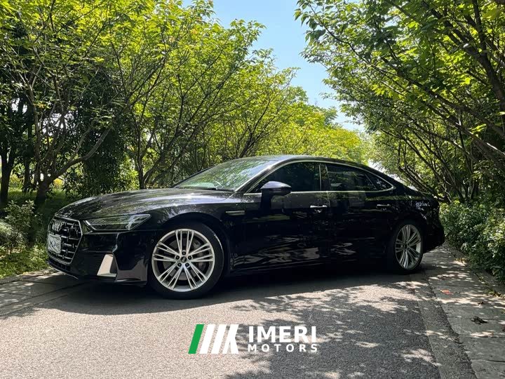 Audi A7L 2022 55 TFSI quattro S-line Zhiyuan obsidian suit