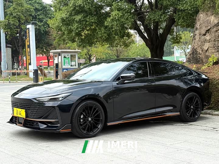 Changan UNI-V 2022 1.5T sports version
