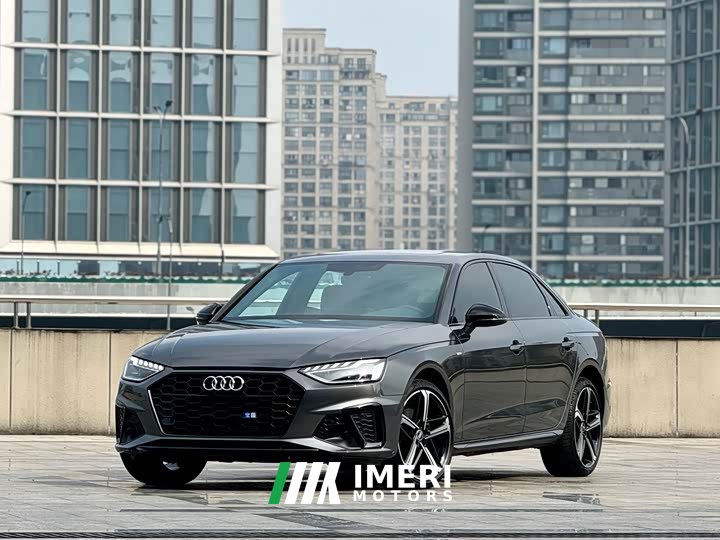 Audi A4L 40 TFSI Luxury Version