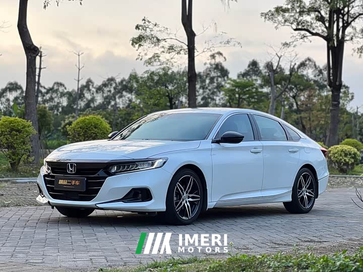 Honda Accord 260TURBO Magic Night Premium Edition