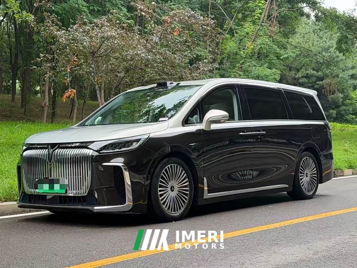 VOYAH Dream 2025 PHEV 4WD Flagship Qiankun Edition