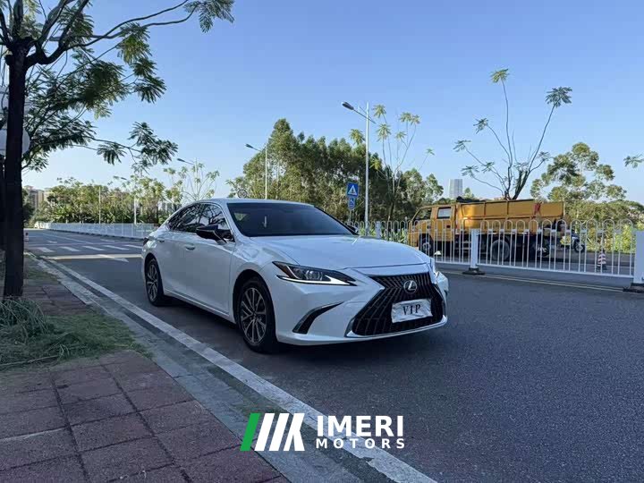 Lexus ES 200 Edition
