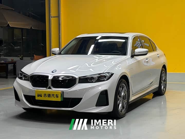 BMW i3 eDrive 35 L