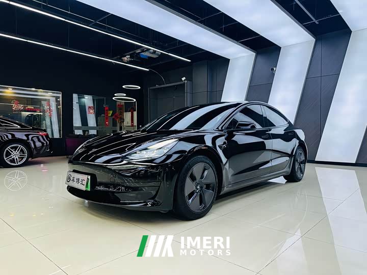 Tesla Model 3 facelift standard range rear drive upgraded version 3D1