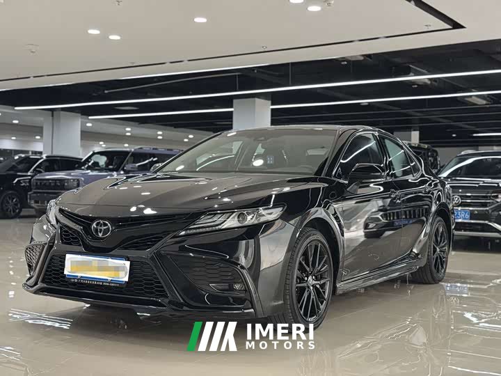 Toyota 2.5G Luxury Edition