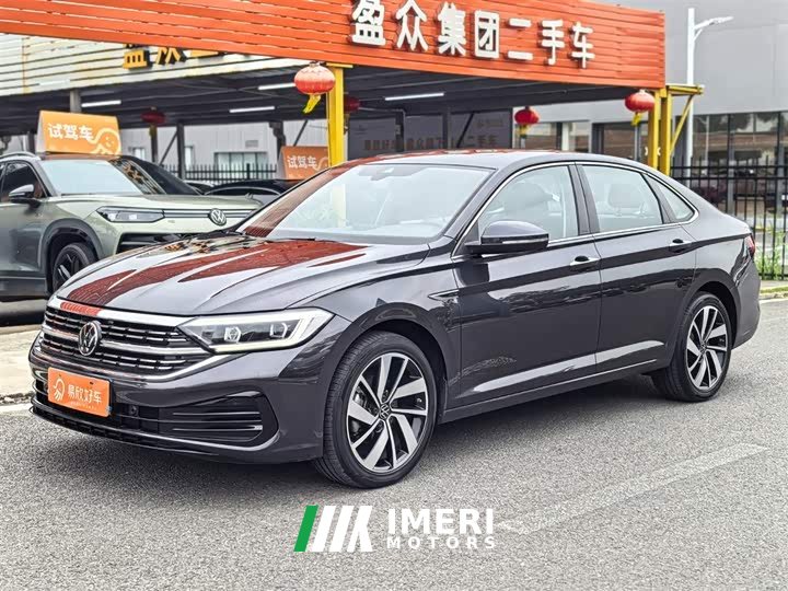 Volkswagen Sagitar 300TSI DSG Excellence Edition