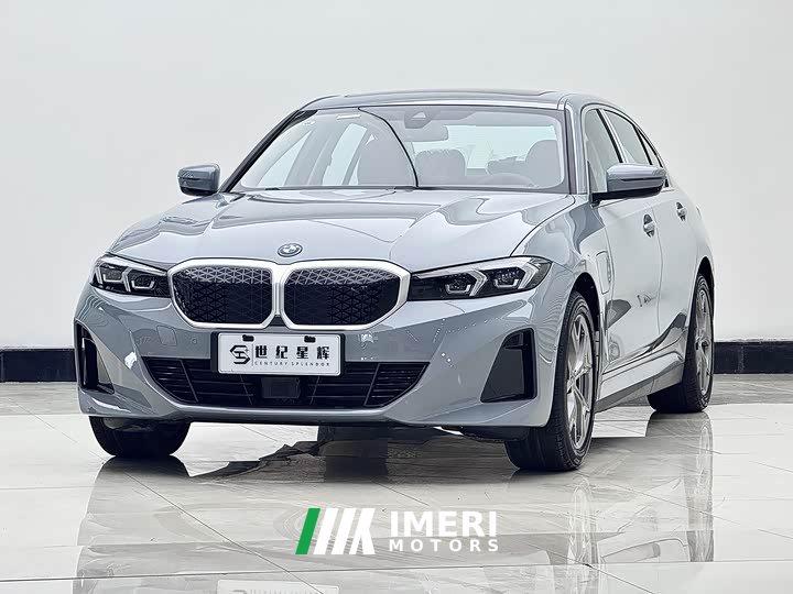 BMW i3 2025 eDrive 35 L