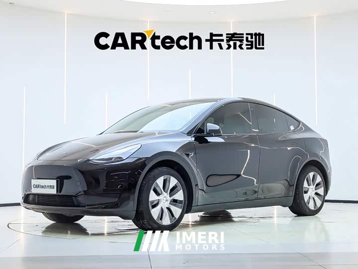 Tesla Model Y 2022 Refresh RWD