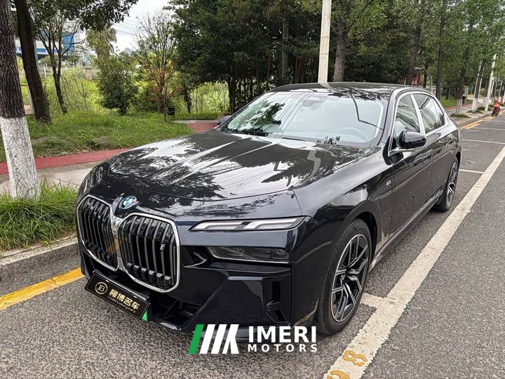 BMW i7 eDrive50L Leading M Sports Package