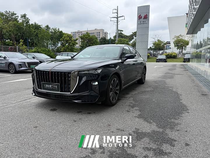 Hongqi H9 2.0T Qichang Private Fashion Edition