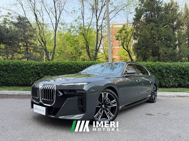 BMW i7 eDrive50L M Sport Package