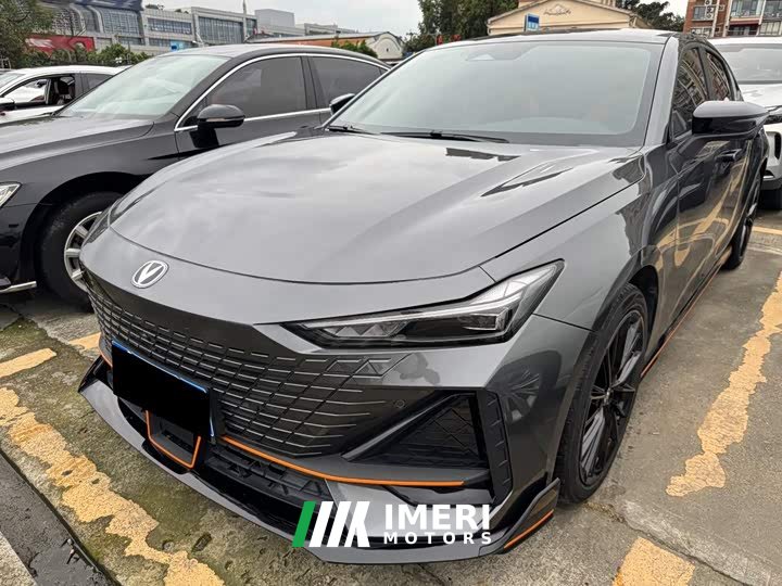 Changan UNI-V 2023 1.5T sports version