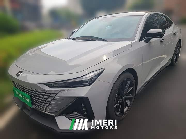 Changan UNI-V 1.5T high-energy version