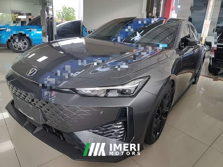 Changan UNI-V 1.5T premium