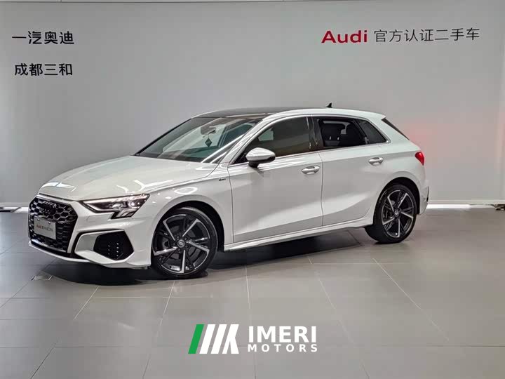 Audi A3 Sportback 35 TFSI stylish and sporty