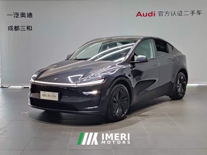 Tesla Model Y rear-wheel drive version