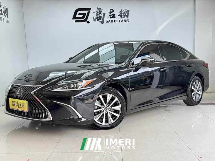 Lexus ES 2020 200 Excellence Edition
