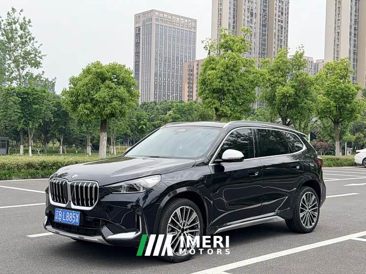 BMW X1 2023 xDrive25Li X Design Package
