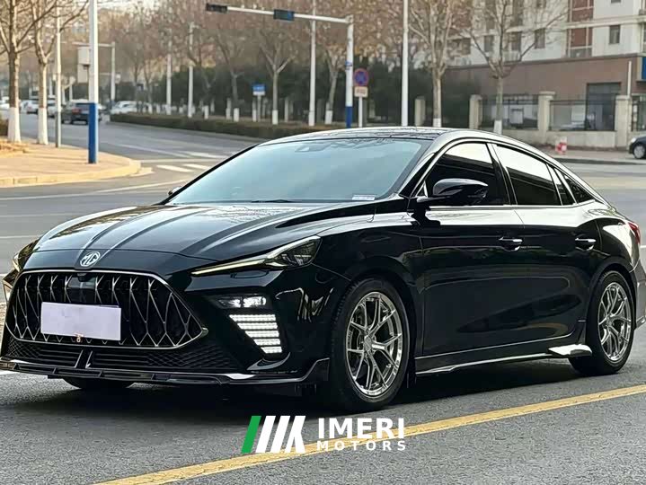 SAIC MG5 Scorpio 1.5T Deluxe Edition