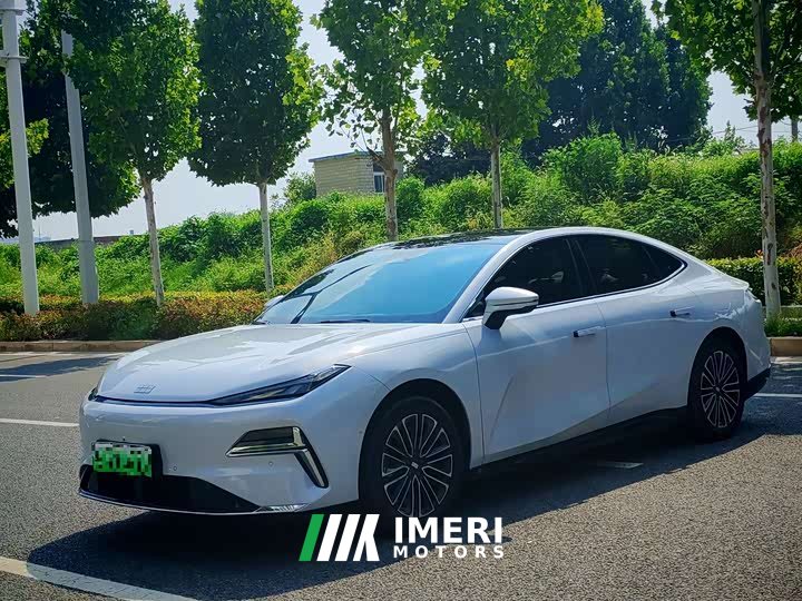 Geely Galaxy Star 8 2025 130km EM-i Exclusive Edition
