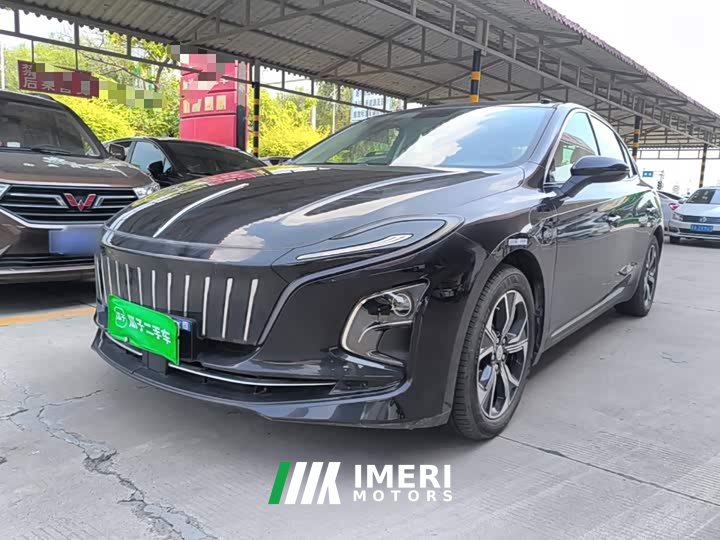 Hongqi E-QM5 2023 Facelift Basic Travel Edition