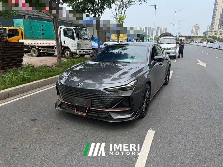 Changan UNI-V 1.5T Sport