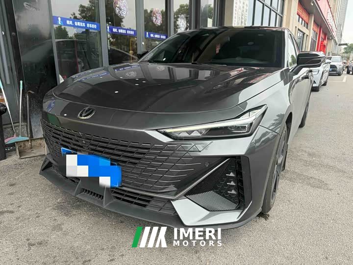 Changan UNI-V 1.5T Prestige Edition