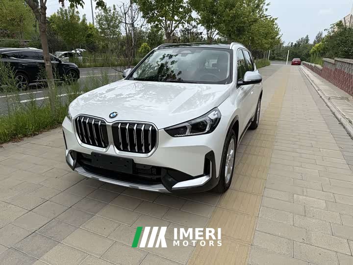 BMW X1 sDrive20Li X Design Package