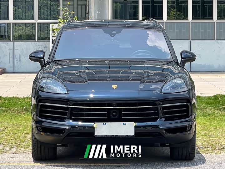 Porsche Cayenne 3.0T Platinum Edition