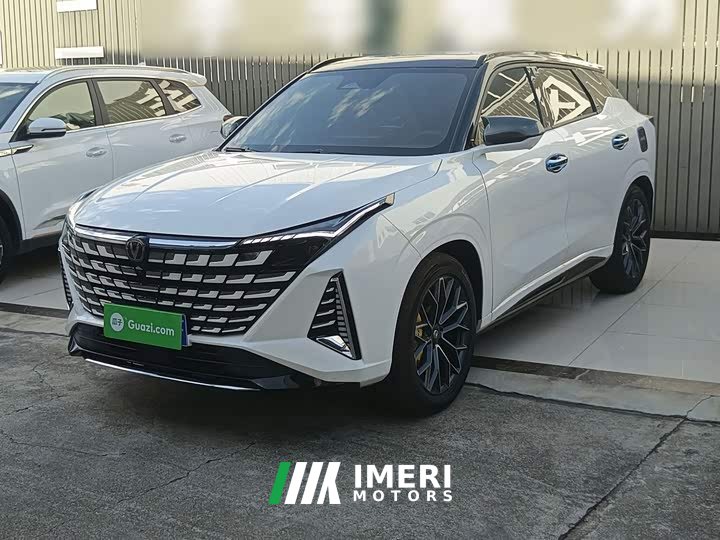 Changan UNI-Z 1.5T luxury