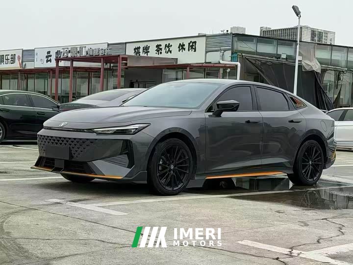 Changan UNI-V 1.5T 500Bar premium sports
