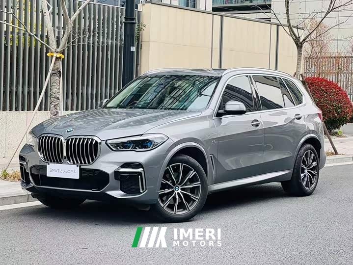 BMW X5 xDrive 30Li Exclusive M Sports Package