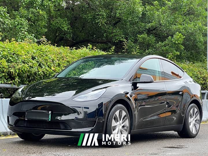 Tesla Model Y 2022 facelift rear-wheel drive version