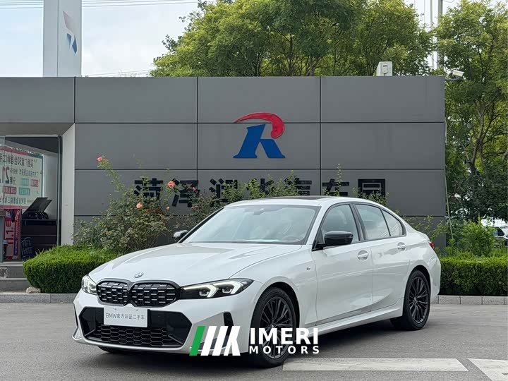 BMW 3 Series 2024 325i M Sports Night Package