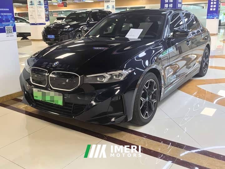BMW i3 eDrive 40L Night Package