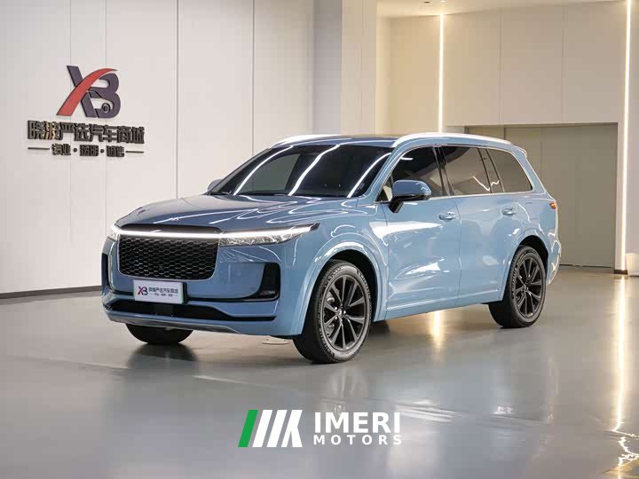 Li Auto Ideal ONE 2021 extended range 6-seater version