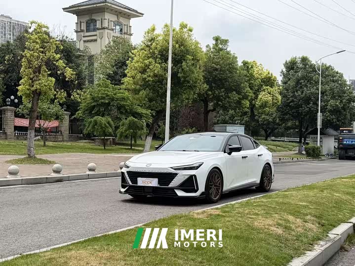 Changan UNI-V 1.5T sports version