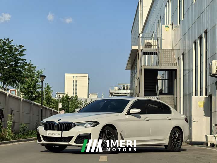 BMW 5 Series 2022 525Li M Sports Package
