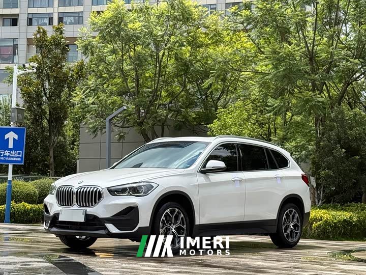 BMW X1 2022 sDrive25Li Leading