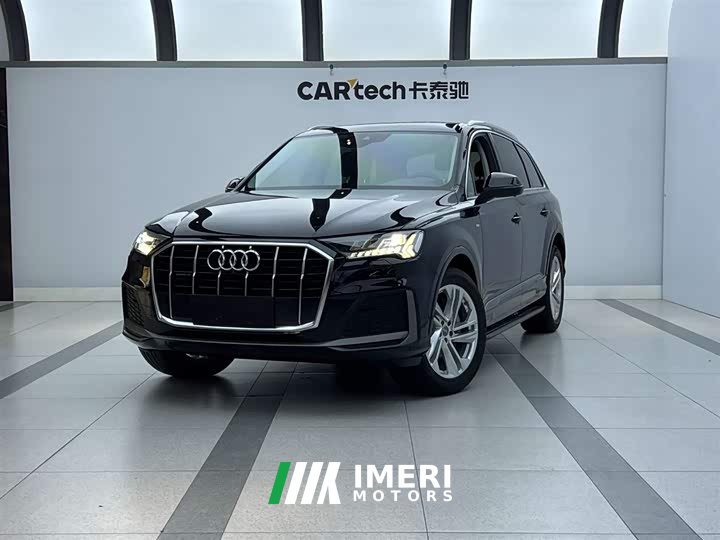 Audi Q7 45 TFSI quattro S line sports