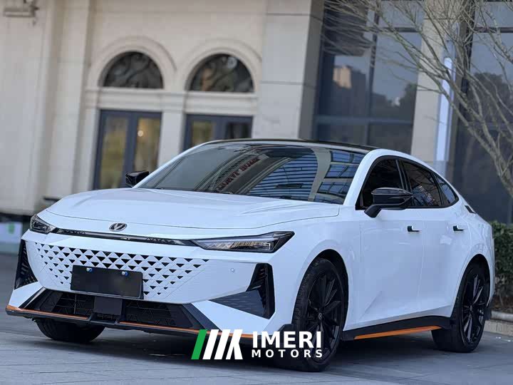 Changan UNI-V 1.5T 500Bar premium sports